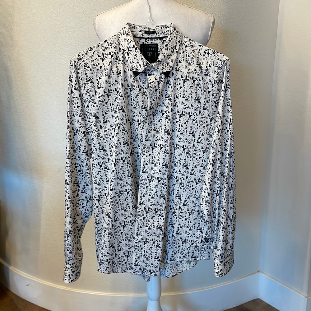Guess Shirt - Picture 1 of 4